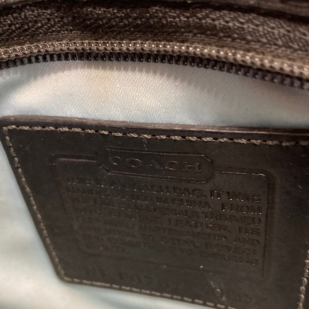 Coach Signature Black Crossbody Vintage Bag - Picture 3 of 7